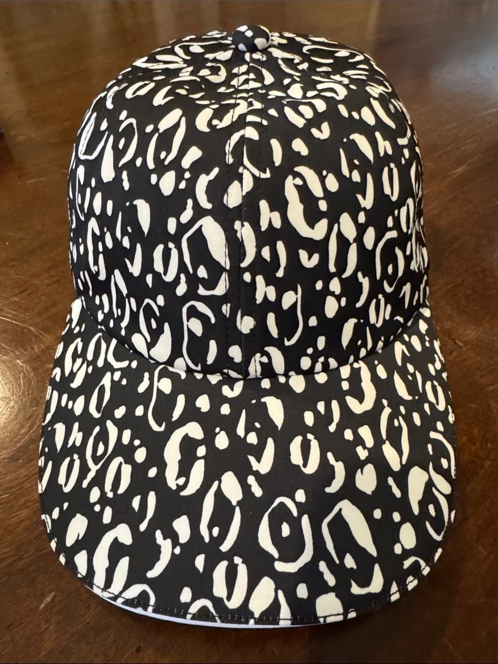 Chico's Black and White animal print Soft Neema stretch Cap
